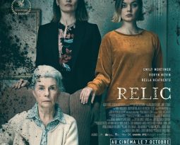 Critique Film – Relic de Natalie Erika James, a vec Emily Mortimer, Robyn Nevin, Bella Heathcote